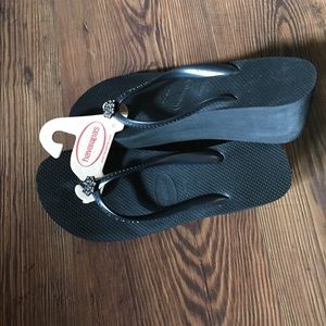 Havaianas NWT size 38
